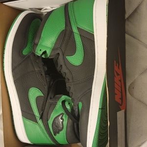Jordan 1 Pine Green